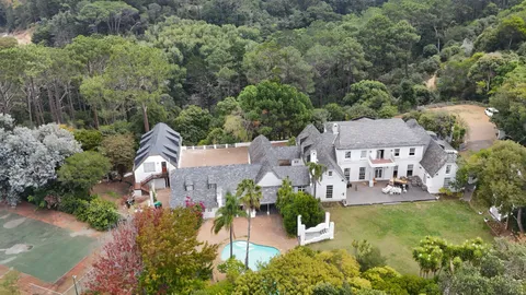 A Large-Scale Estate with Multi-Use Potential On Auction: 99 Southern Cross Drive, Bel-Ombre, Constantia